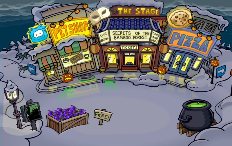 File:HalloweenParty2010Plaza.png