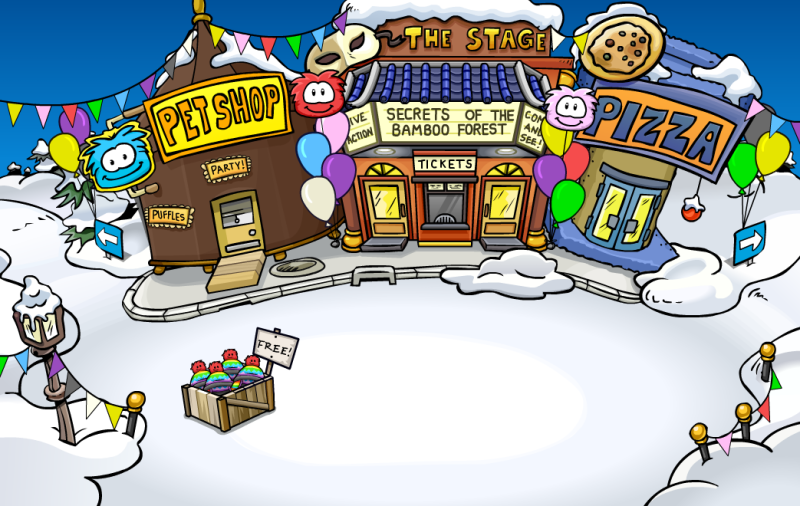 File:Puffle Party 2010 Plaza.png
