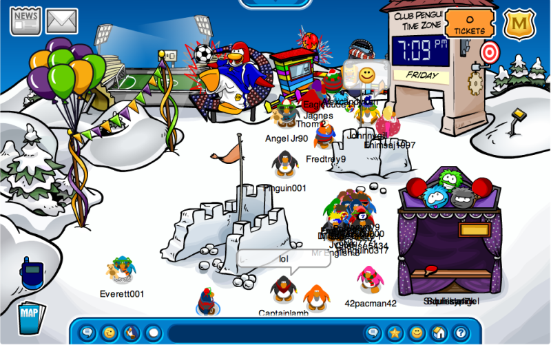File:Fallfairsnowfort.png