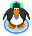 The Sea Foam Earmuffs in-game.